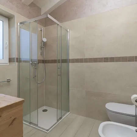Вилла Olivia - New And Modern House With Pool, Souna, Jacuzzi & Playground, - Istra