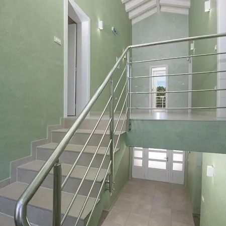 Olivia - New And Modern House With Pool, Souna, Jacuzzi & Playground, - Istra Вилла