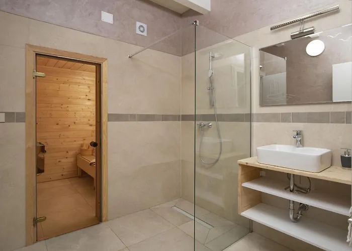 Olivia - New And Modern House With Pool, Souna, Jacuzzi & Playground, - Istra Villa Ližnjan