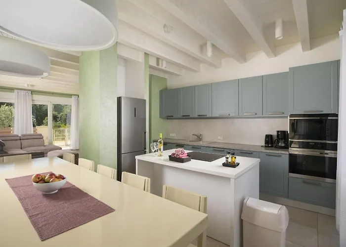 Olivia - New And Modern House With Pool, Souna, Jacuzzi & Playground, - Istra Villa Ližnjan